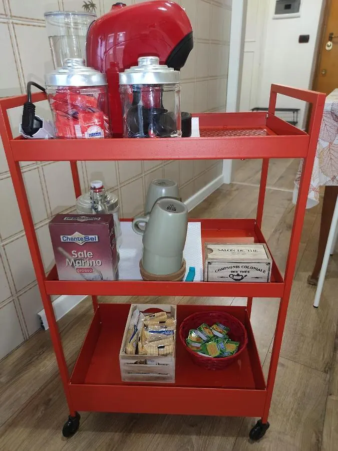 Intero Appartamento Centocelle Roma. Affaccio Metro Apartment